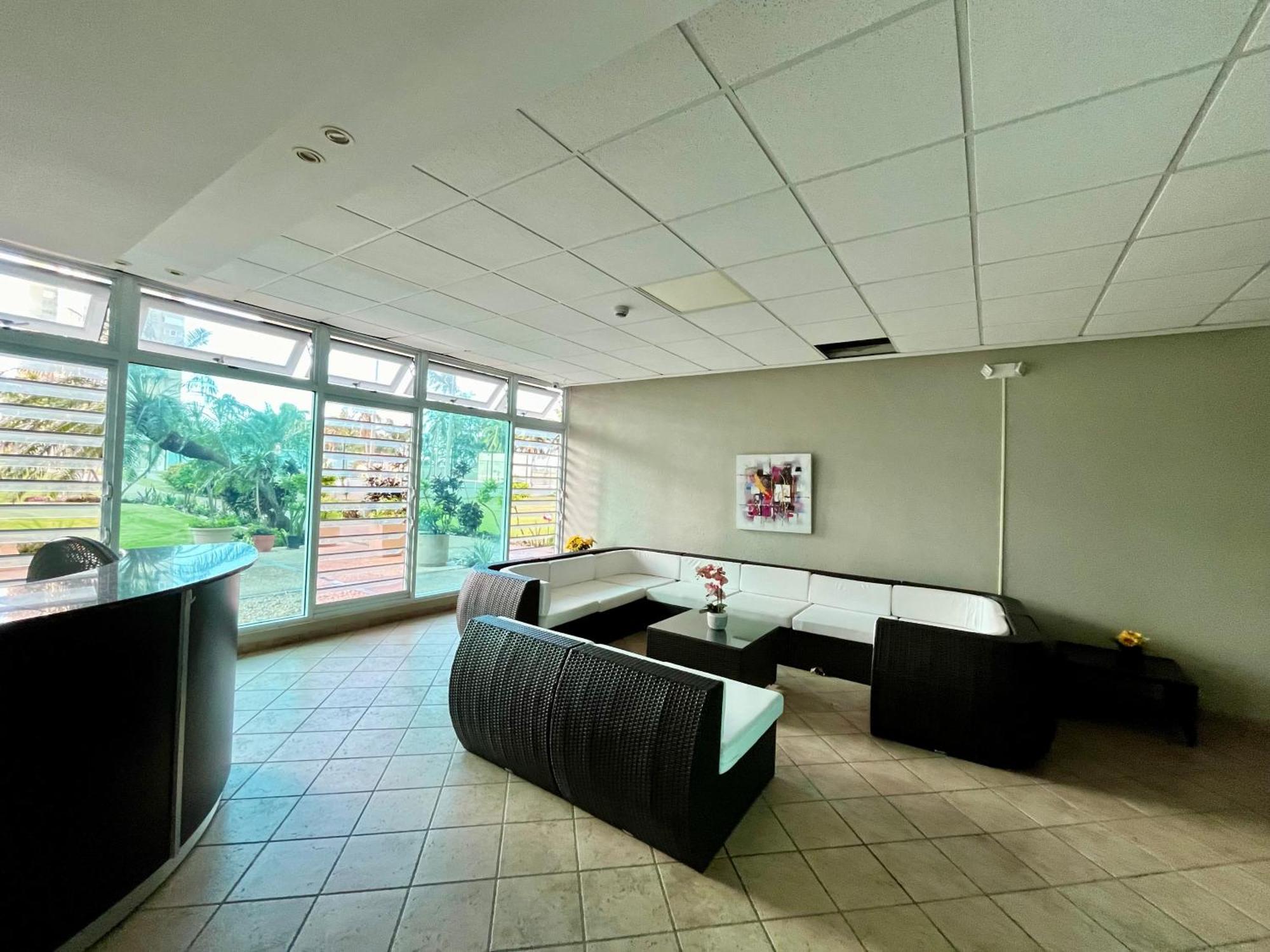Beachfront Condo At Costa Azul ลูควิโญ ภายนอก รูปภาพ